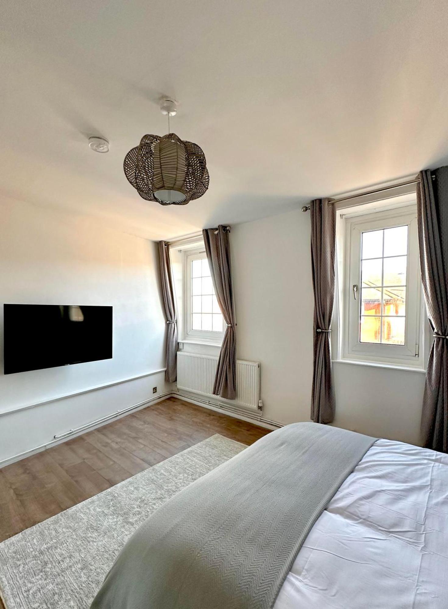 City Nights - London Apartment ภายนอก รูปภาพ